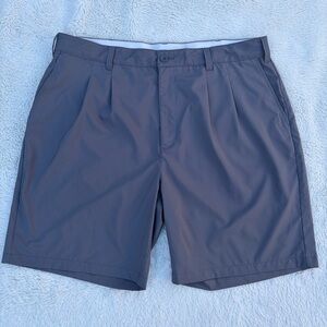 Reebok Golf Men 44 Big & Tall Grey Performance Pleated Front Short Comfort Waist